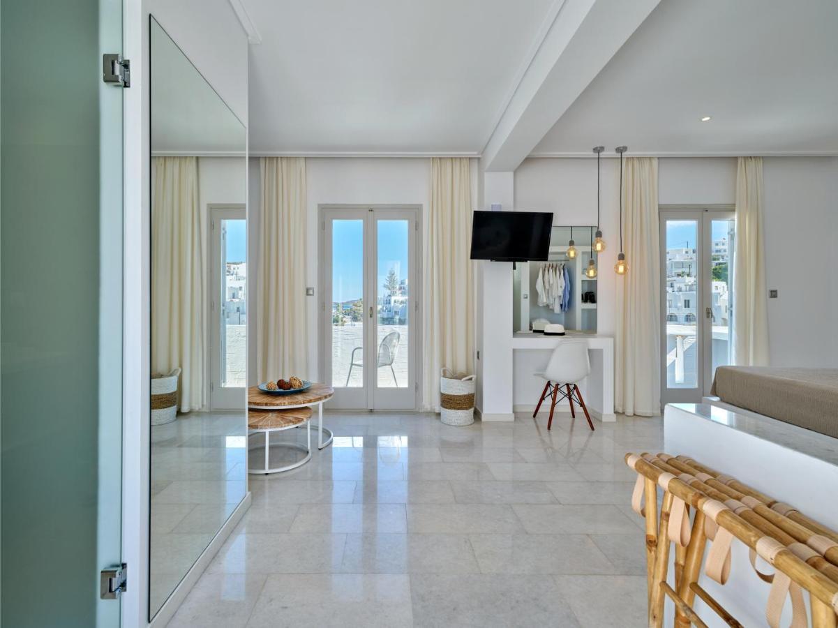Kanale'S Rooms & Suites Науса Экстерьер фото